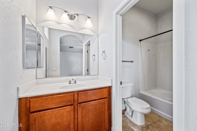 Building Photo - 1350 S Greenfield Rd