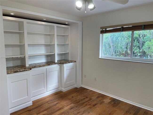 Building Photo - 7940 SW 173rd Terrace