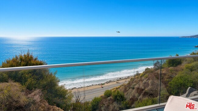 Building Photo - 18222 Coastline Dr