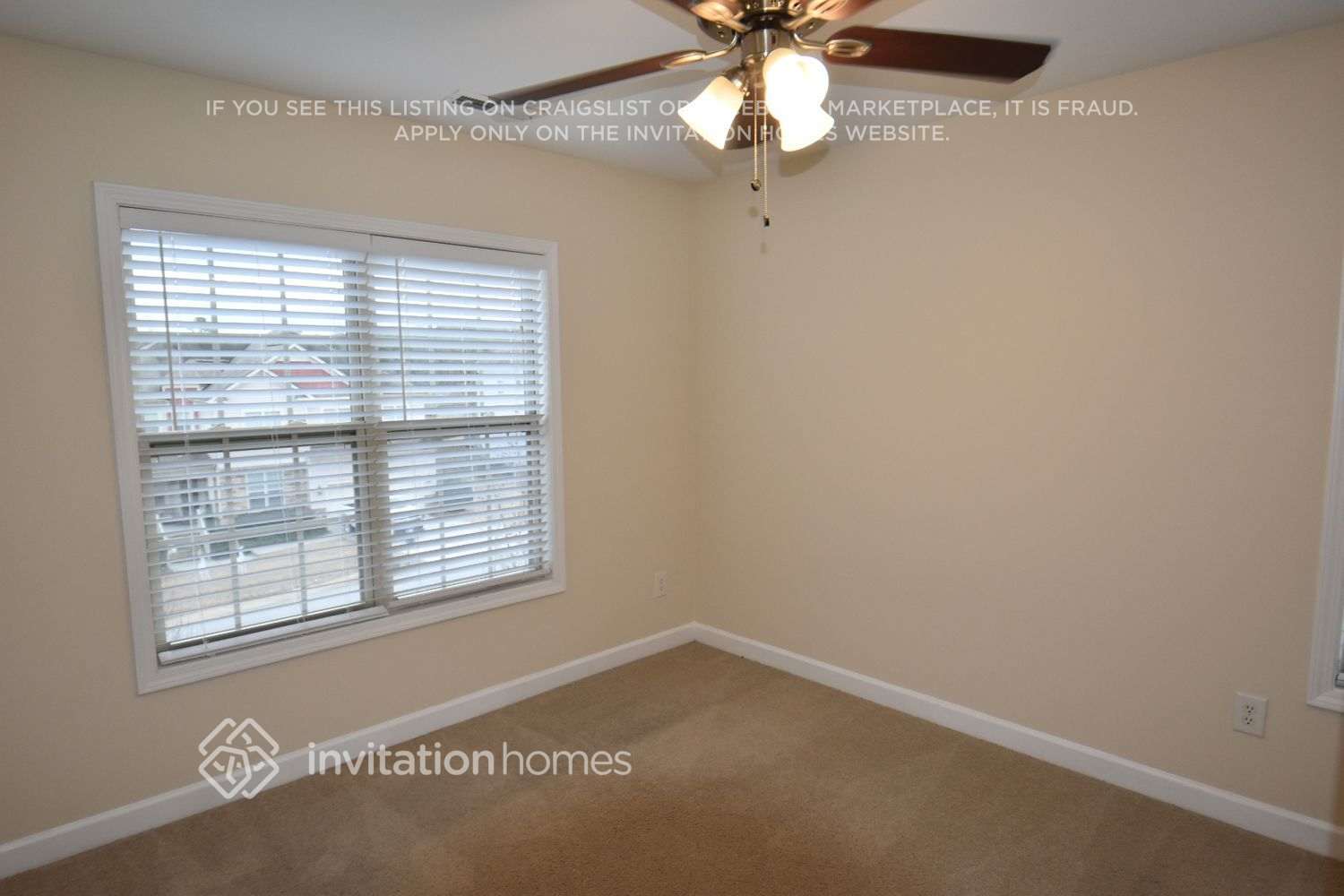 Building Photo - 335 Oak Alley Trail