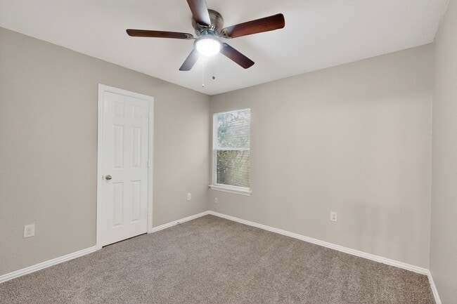 Building Photo - Charming 4-Bedroom Home on Quiet Cul-de-Sac | Move-In Ready | Deposit Alternative Available
