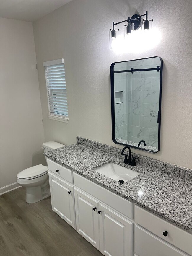 Building Photo - Beautiful New Construction Home