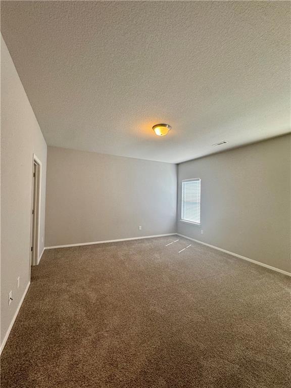 Building Photo - 704 SW Loudon Dr