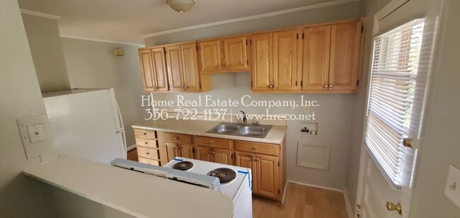 Building Photo - 2808 Clement St