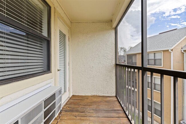 Building Photo - 11901 4th St N