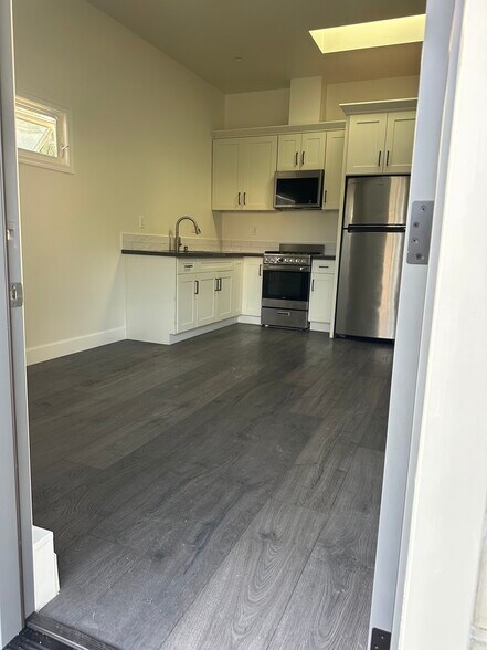 Building Photo - 11505 McDonald St