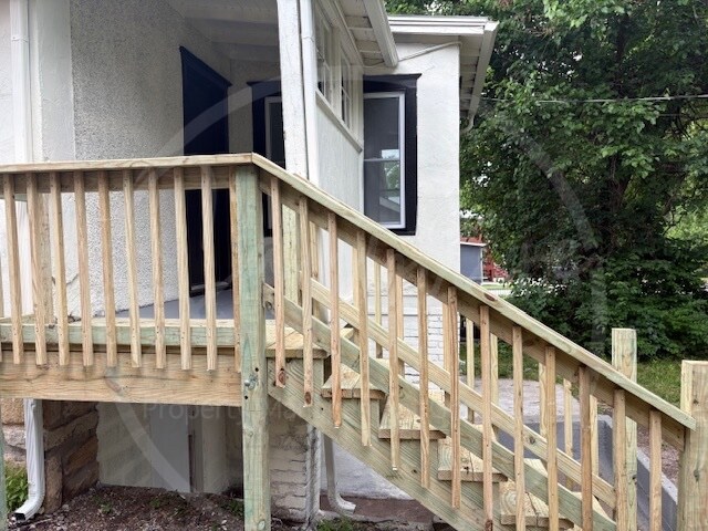 Building Photo - 1508 E 49th Terrace
