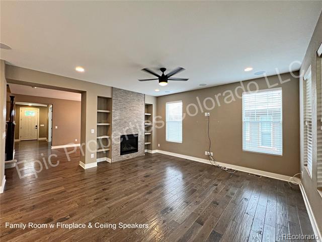 Building Photo - 10076 Tall Oaks St