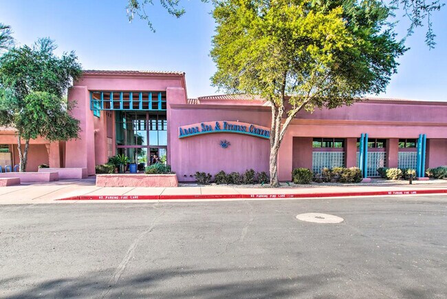 Building Photo - 17824 N Stone Haven Dr