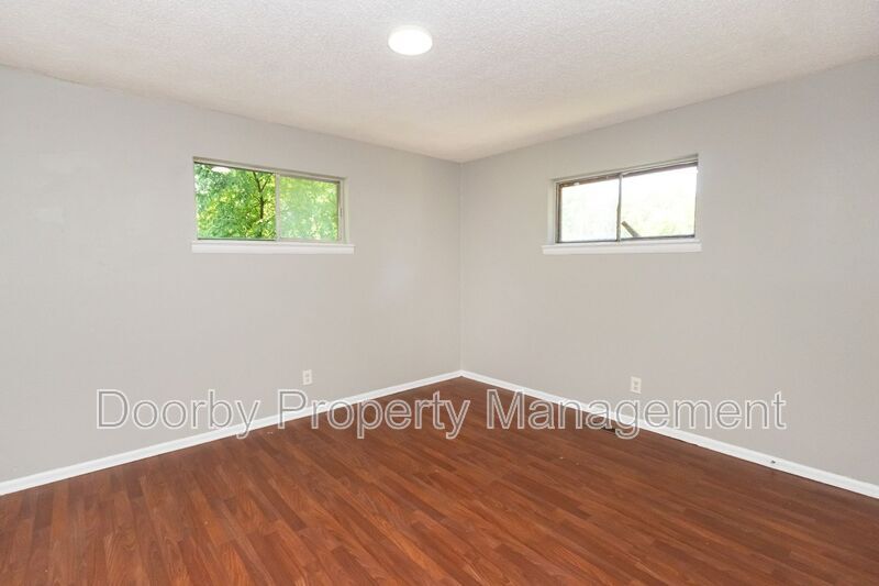 Building Photo - 1237 Wheeler Ave