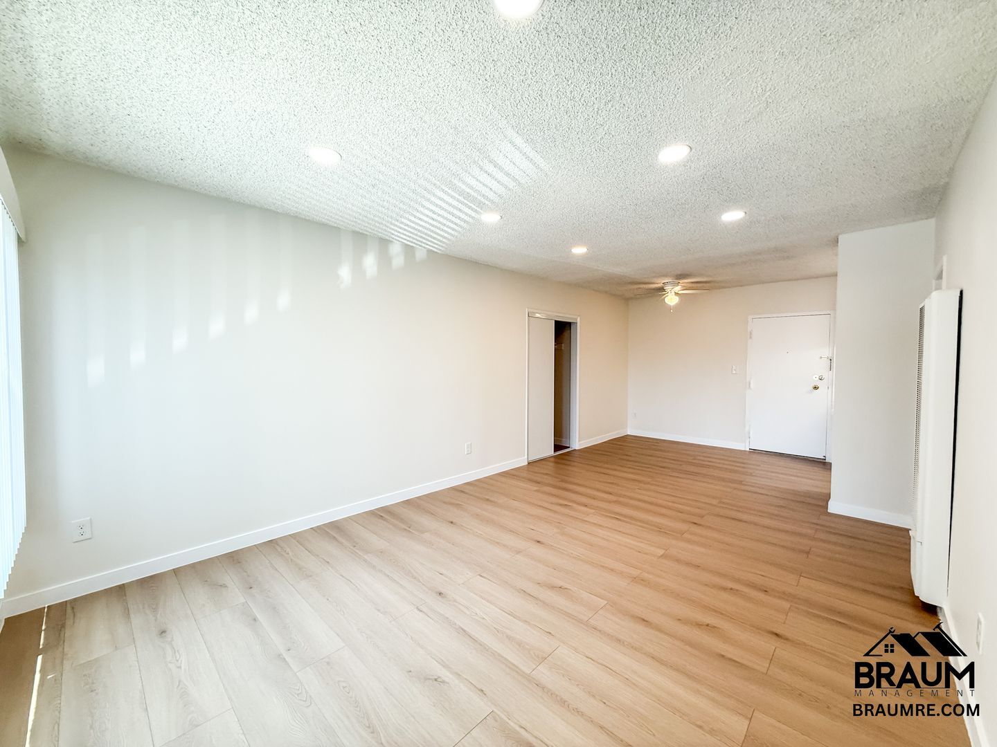 Building Photo - 5461 Kester Ave