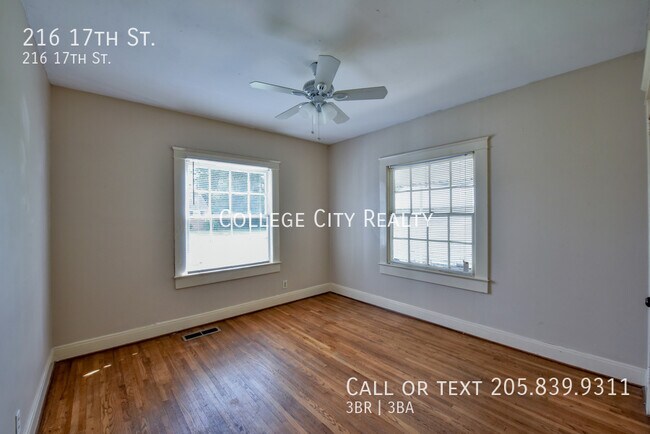 Building Photo - 216 17th St