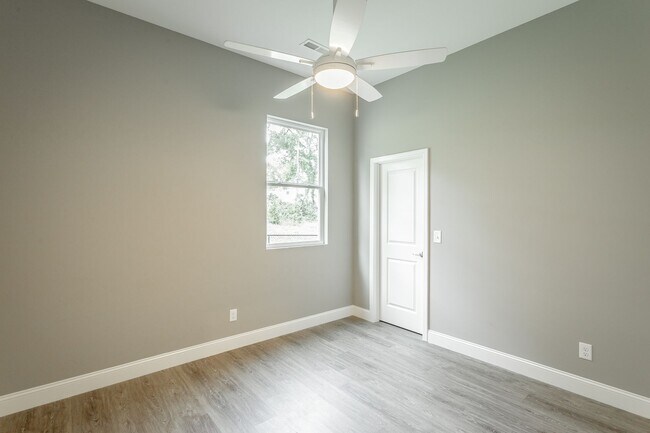 Building Photo - Brand new 3 bedroom 2 bath