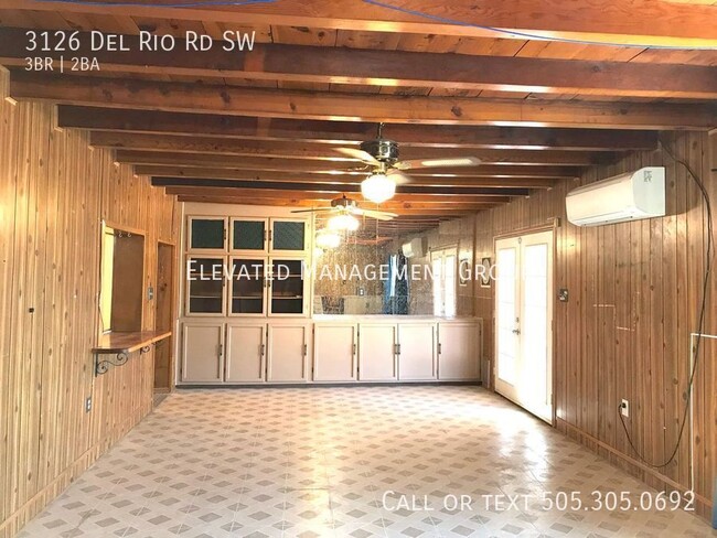 Building Photo - 3 Bedroom in Del Rio Acres/South Valley. L...