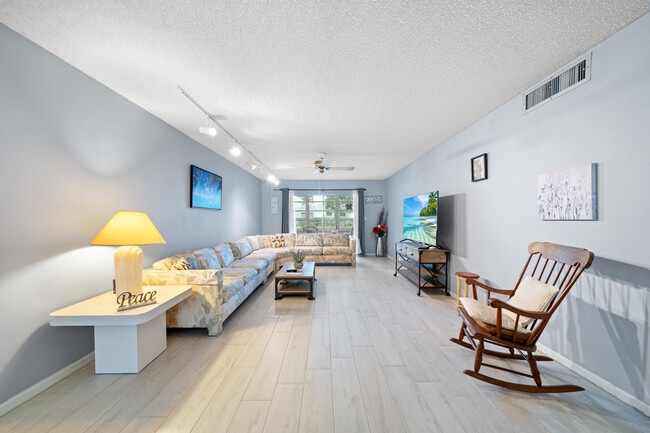 Building Photo - 2504 Antigua Terrace