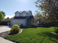 Building Photo - 3 Bed 2.5 Bath House