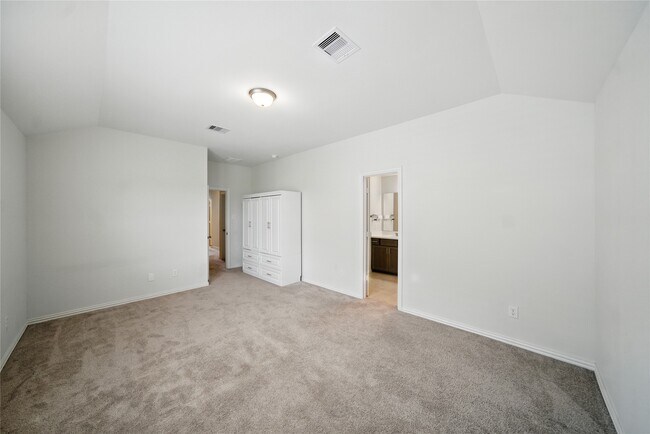 Building Photo - 1538 Revolution Way