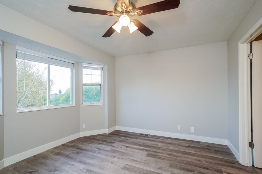 Building Photo - 6125 S 6105 W