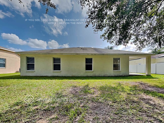 Building Photo - 23815 Pow Wow Dr