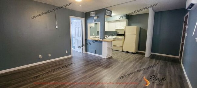 Building Photo - Broadstone 1 Bedroom $615