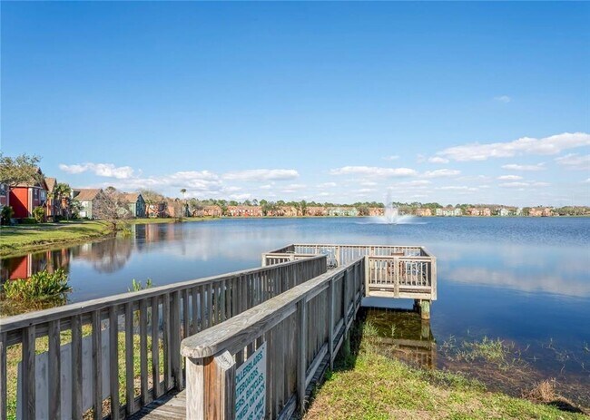 Building Photo - 10512 White Lake Ct