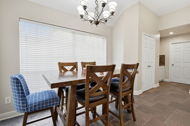 Building Photo - 13815 Wetherfield Ln