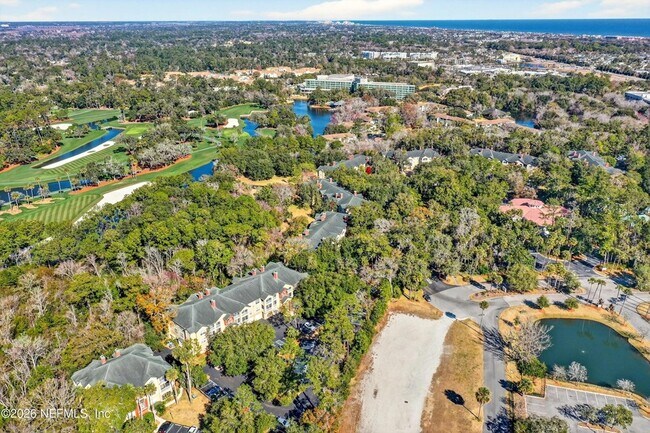 Building Photo - 160 Veracruz Dr