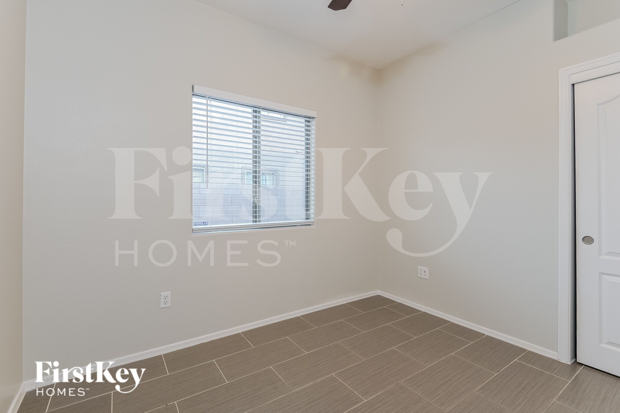 Building Photo - 11584 W Stone Hearth St