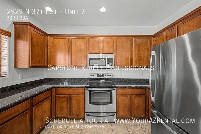 Building Photo - 2929 N 37th St