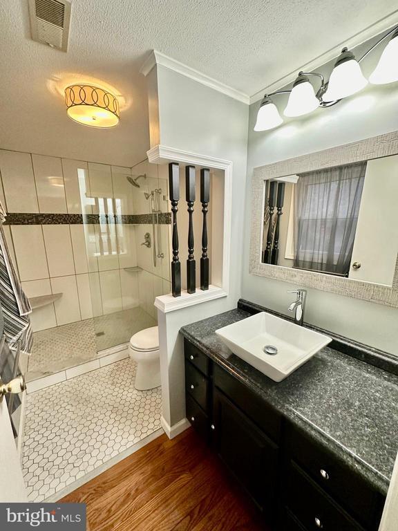 Building Photo - 14661 Rogers Ford Rd