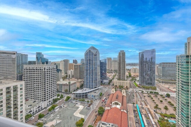Building Photo - 1262 Kettner Blvd