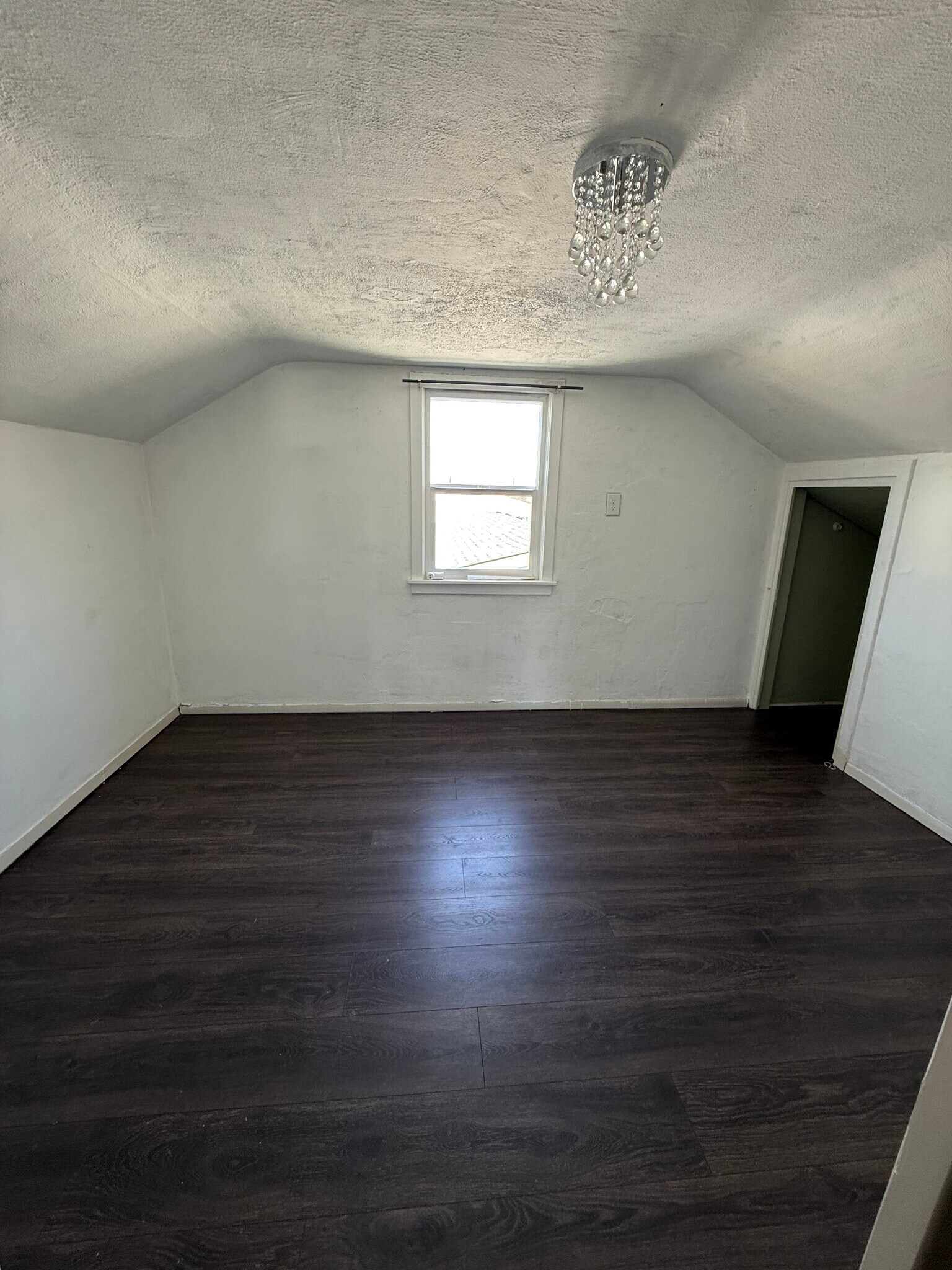 Building Photo - 1119 S 6th Ave