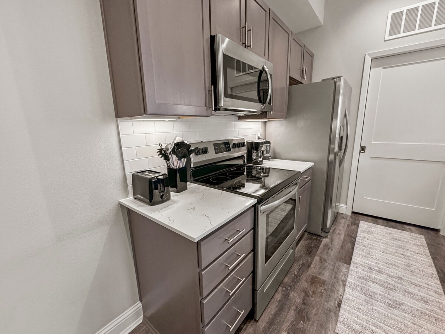 Building Photo - 110 N Boston Ave