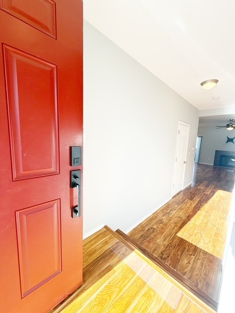 Building Photo - 275 NE Miramar Cir