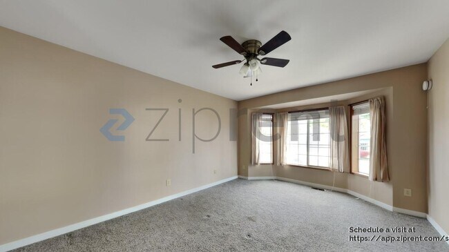 Building Photo - 20102 106 St Ct E