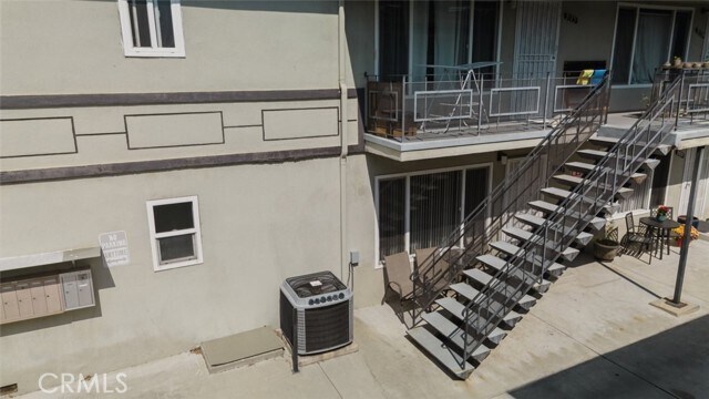 Building Photo - 3131 Perlita Ave