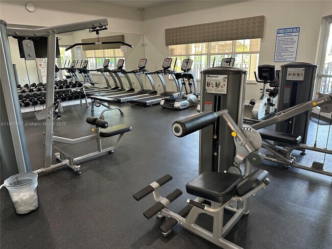 Building Photo - 8938 W 35th Way