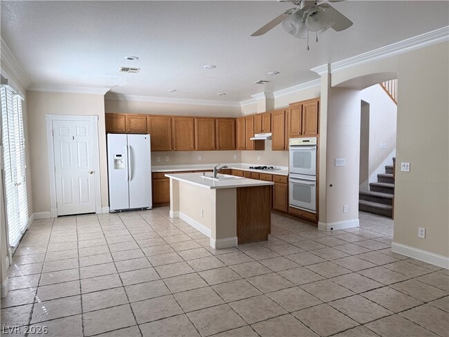 Building Photo - 608 Bianca Bay St