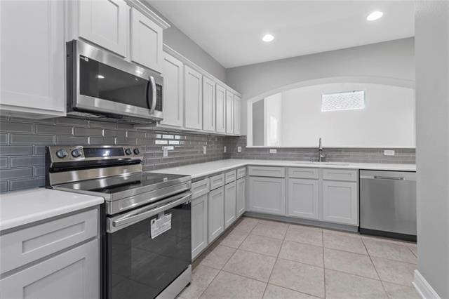 Building Photo - 2136 Mulberry Dr