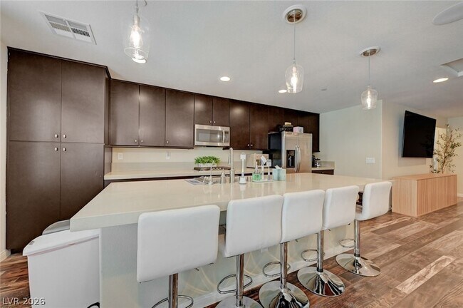 Building Photo - 55 Morning Mimosa Ct