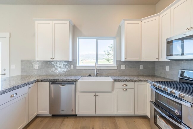 Building Photo - Heber Home in Brookside