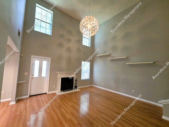 Building Photo - 2261 Charleston Pointe SE