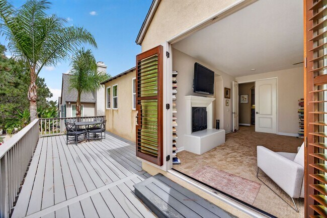 Building Photo - Elegant Summer Rental in Carmel Valley | Fully Furnished