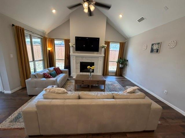 Building Photo - 1506 Red Rose Trl