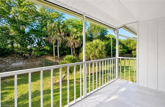 Building Photo - 2360 Naples Trace Cir