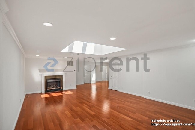 Building Photo - 41076 Davila Ct