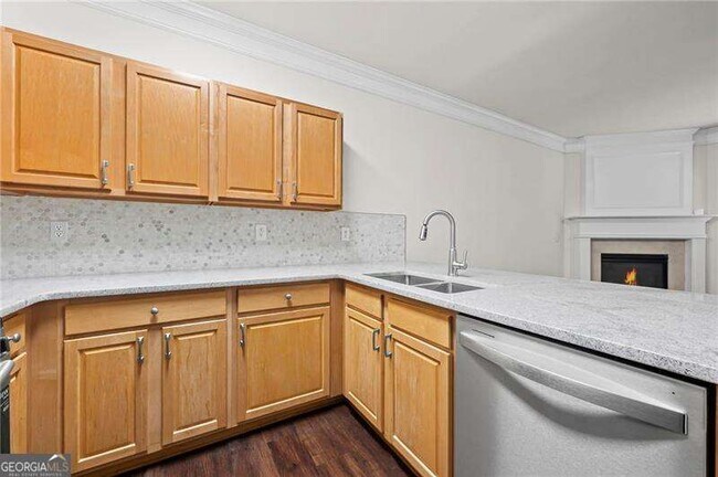 Building Photo - 5662 Lawley Rd