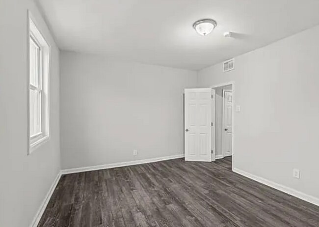 Building Photo - 2126 N 20th St