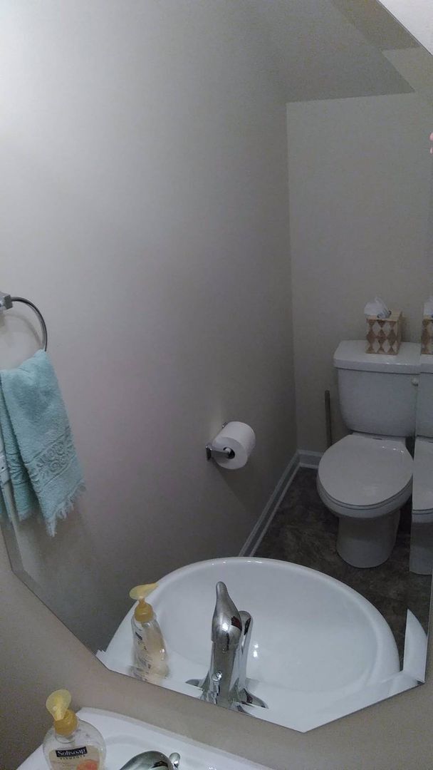 Building Photo - Beautiful Home Near University Area!