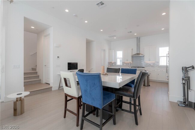 Building Photo - 2503 Indigo Mountain St